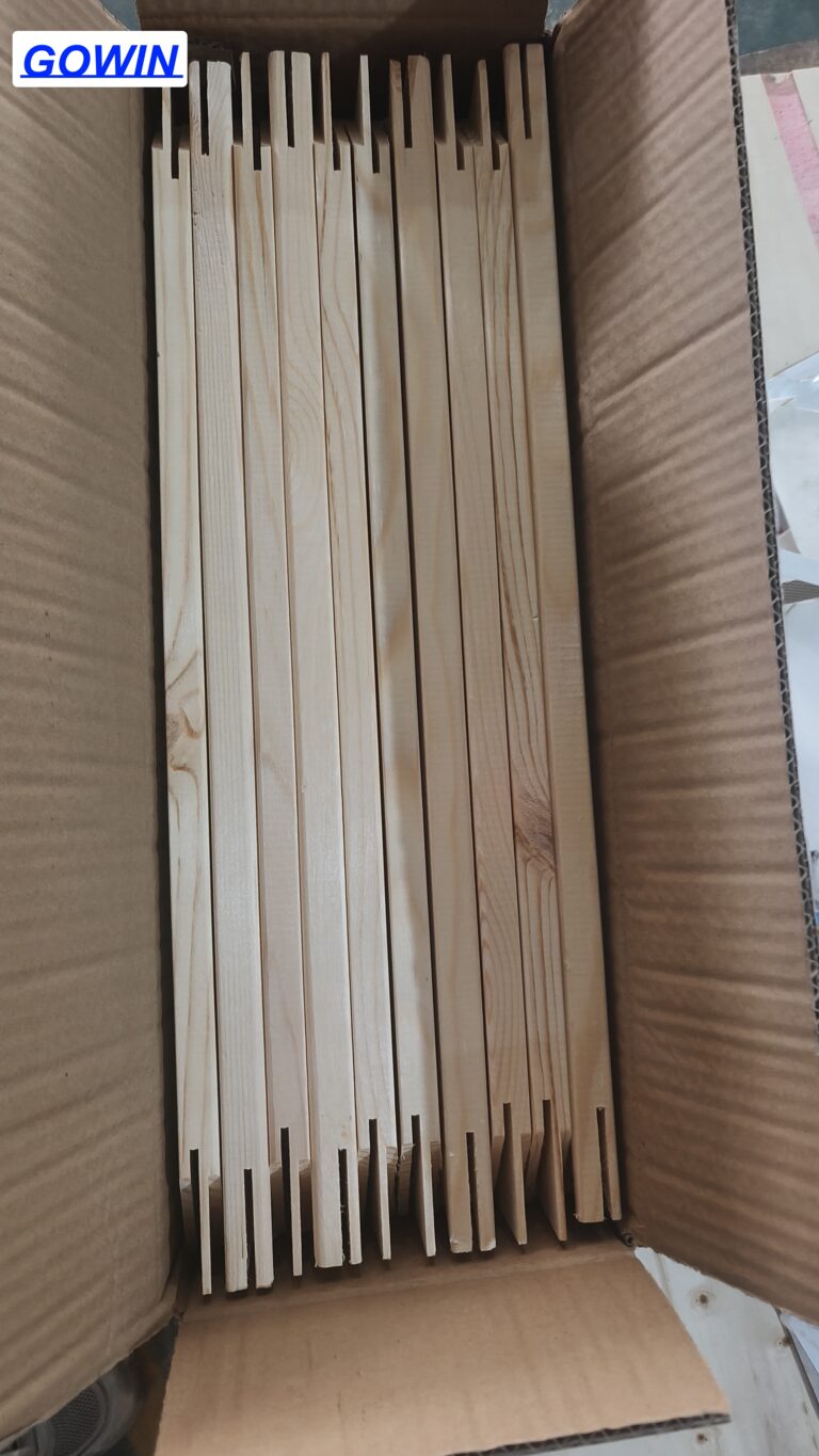 Pine wood stretcher bars packing for wholesale orders