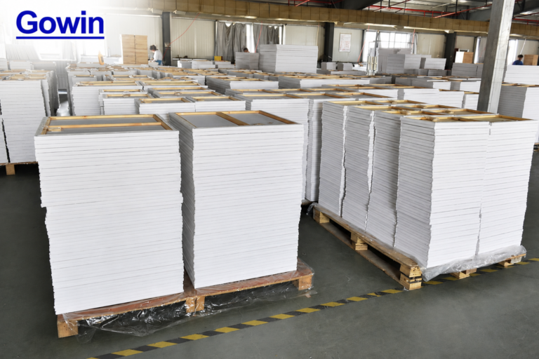 Poly-cotton canvas for stretched canvas production