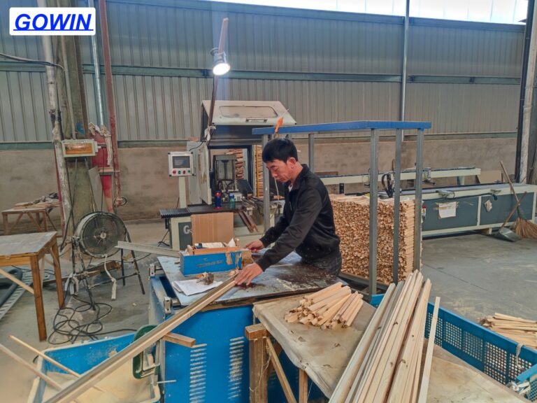 Wooden stretcher bars manufacturer for canvas frames